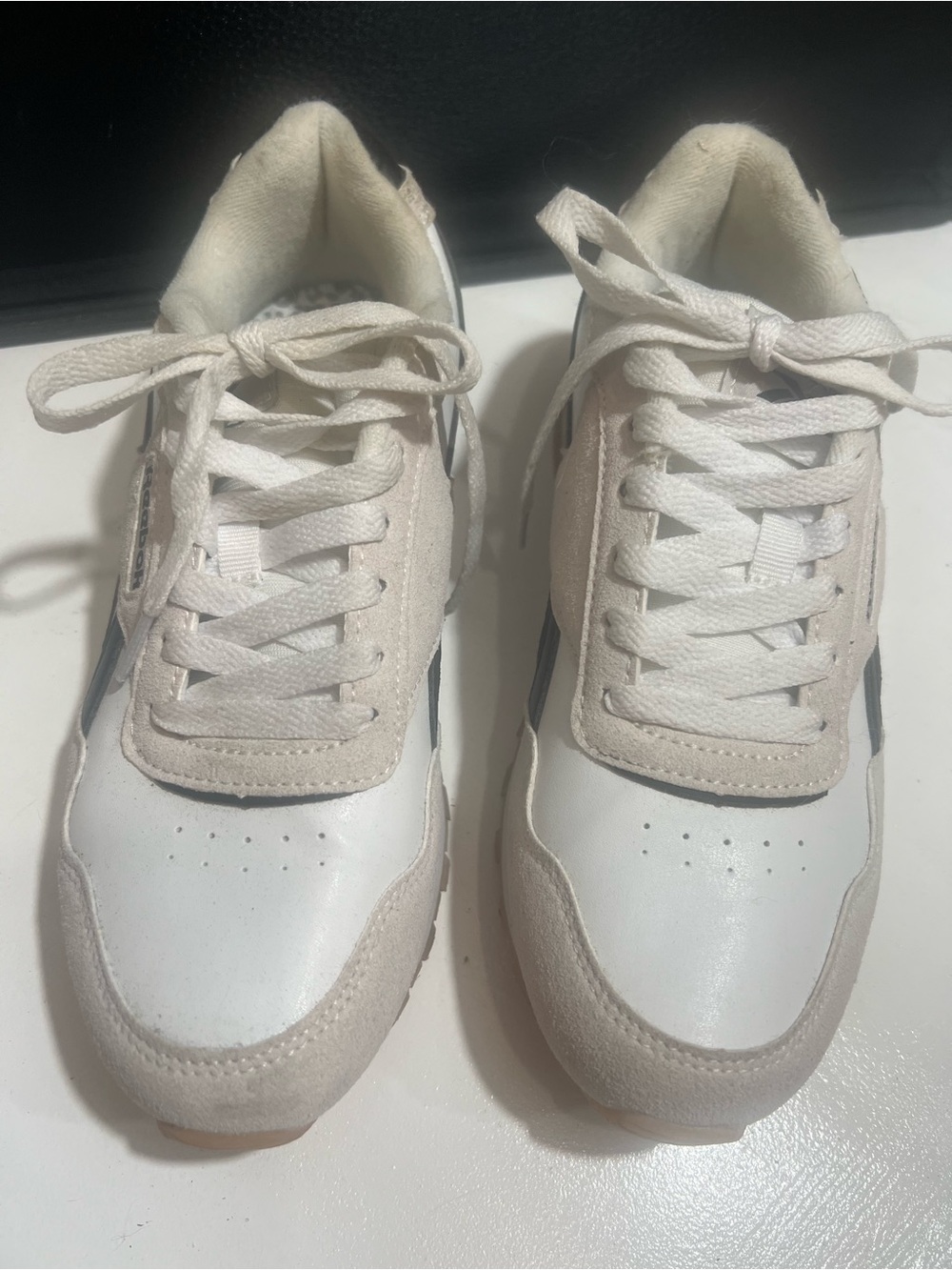 Reebok Classic AZ Sneakers